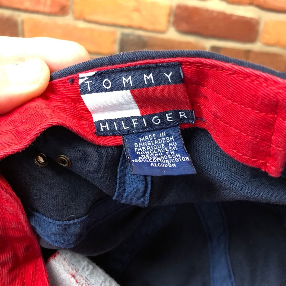 Vintage TOMMY HILFIGER denim buckle strapback hat - Picture 5 of 5